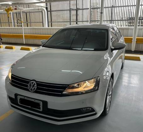 VOLKSWAGEN JETTA 1.4 16V TSI COMFORTLINE GASOLINA 4P TIPTRONIC